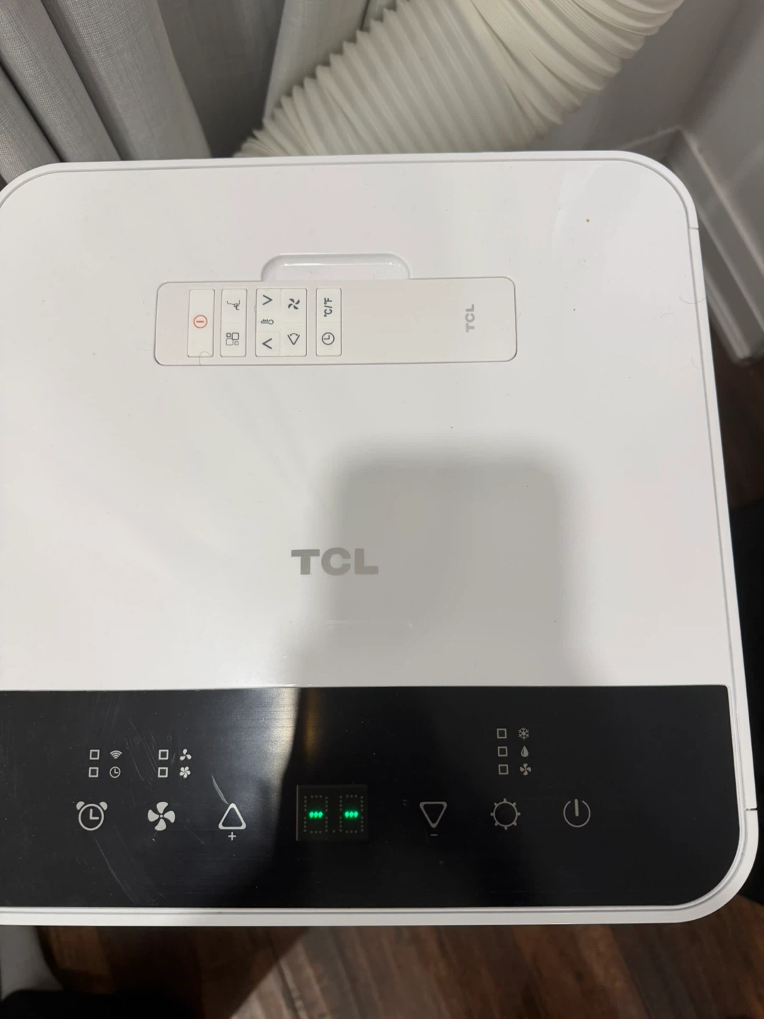 TCL Portable Air Conditioner - photo 2