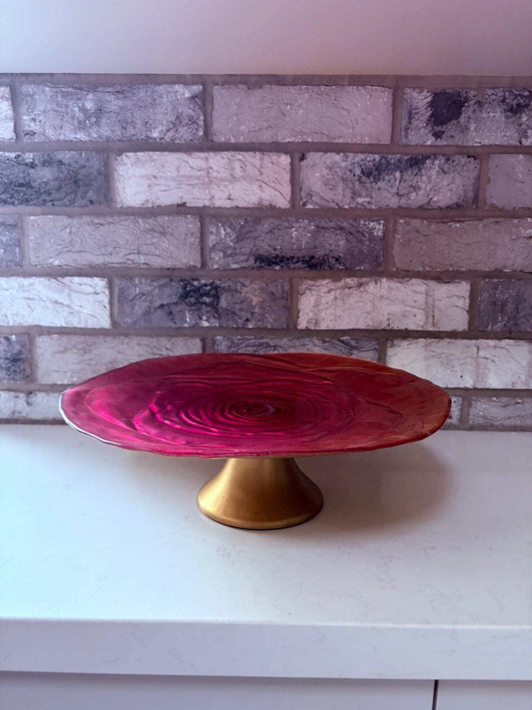 Cake stand