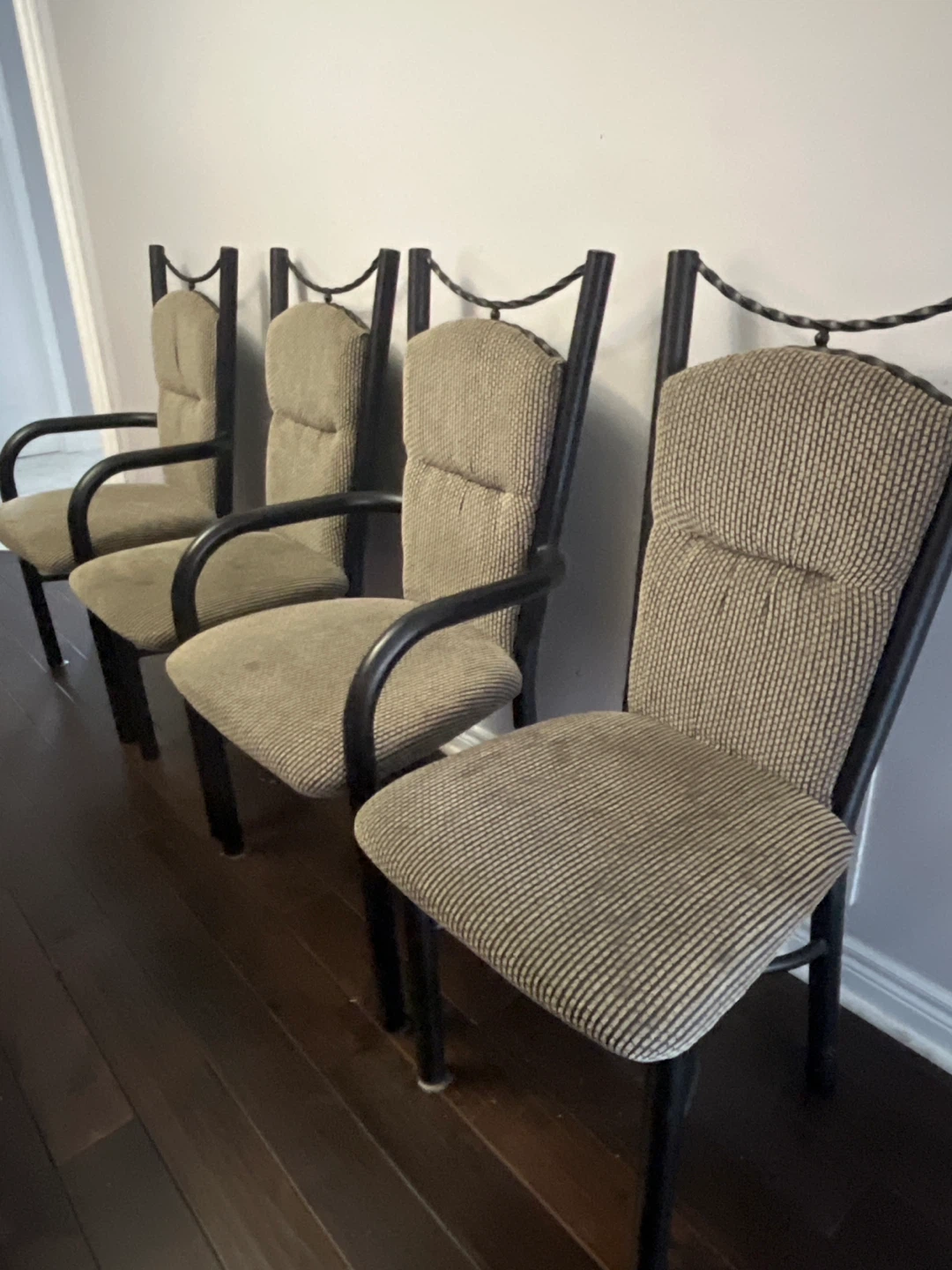 Set of 4 Dining Chairs