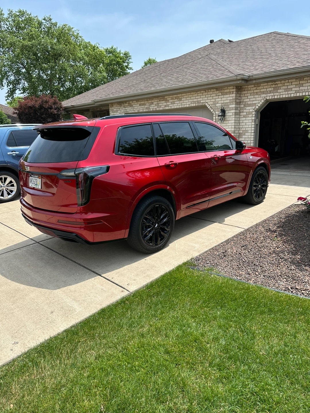 Cadillac XT6 2021 Sport Red SUV - photo 4