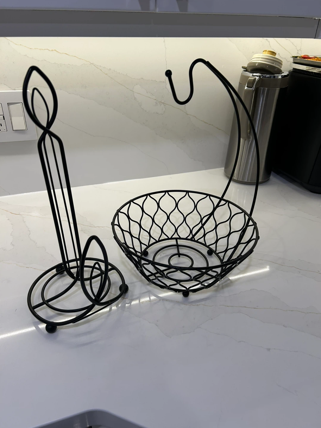 Black Metal Fruit Basket and Paper Towel Holder Set - photo 3
