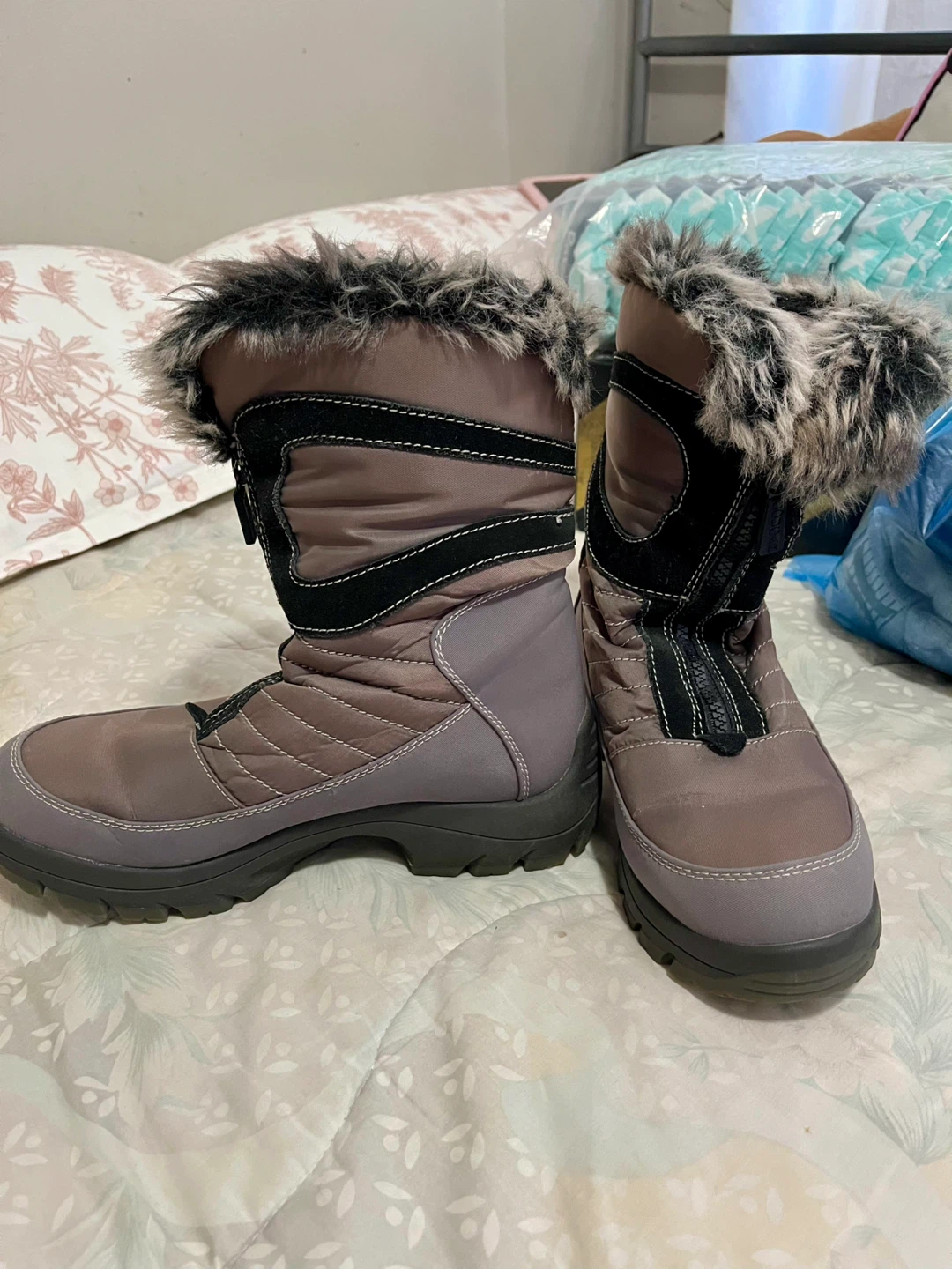 Cougar Majestic Winter Boots - Size 8