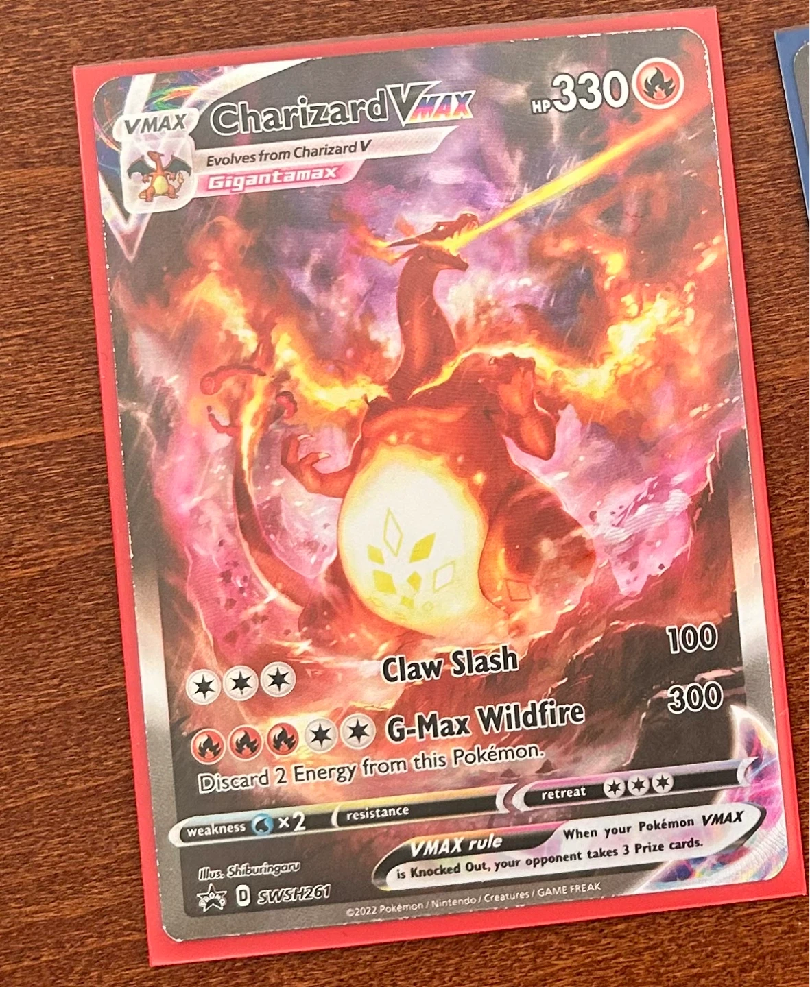 Charizard VMAX Gigantamax Pokémon Card
