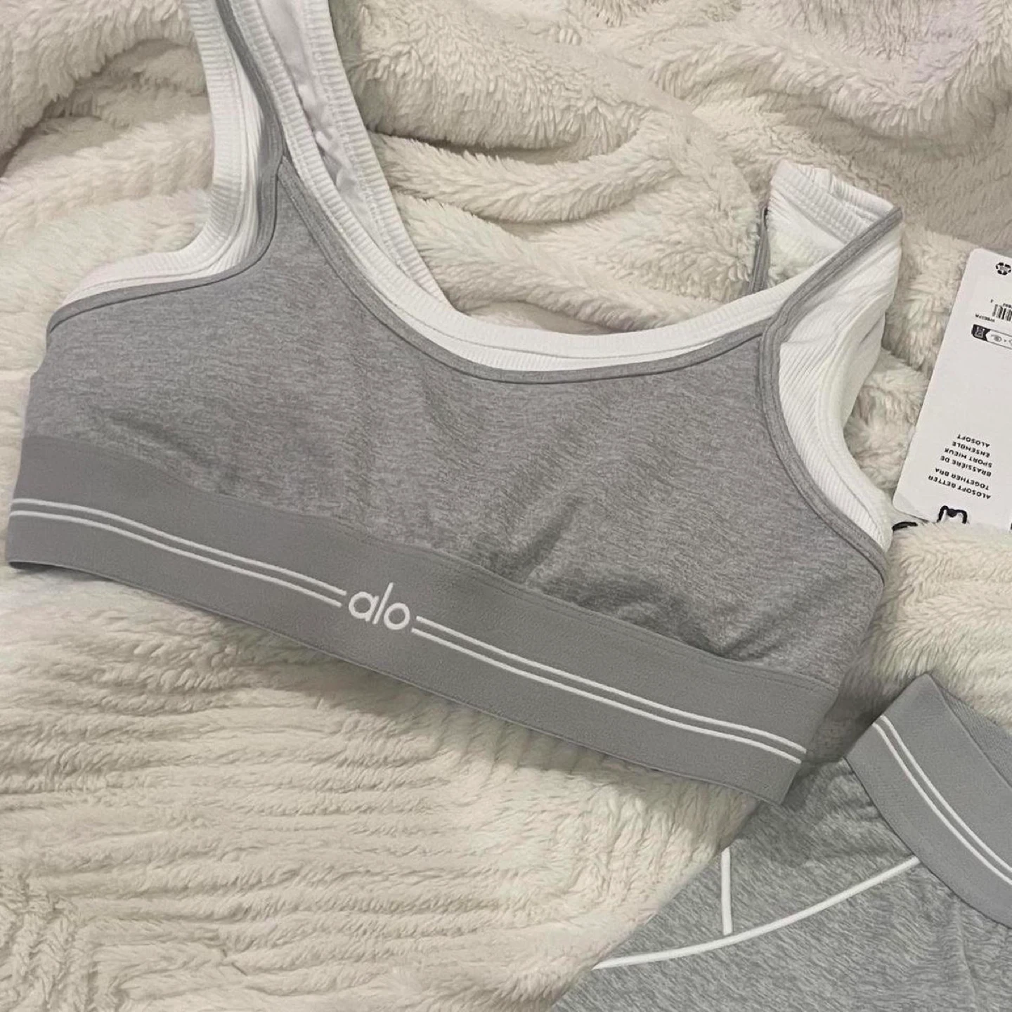 Alo Yoga Women's ALOSOFT Together Bra - Grey