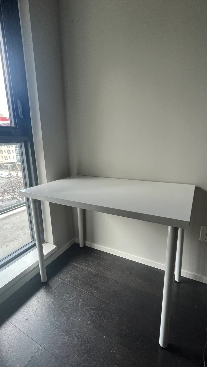 White IKEA Desk LINNMON 100*60cm