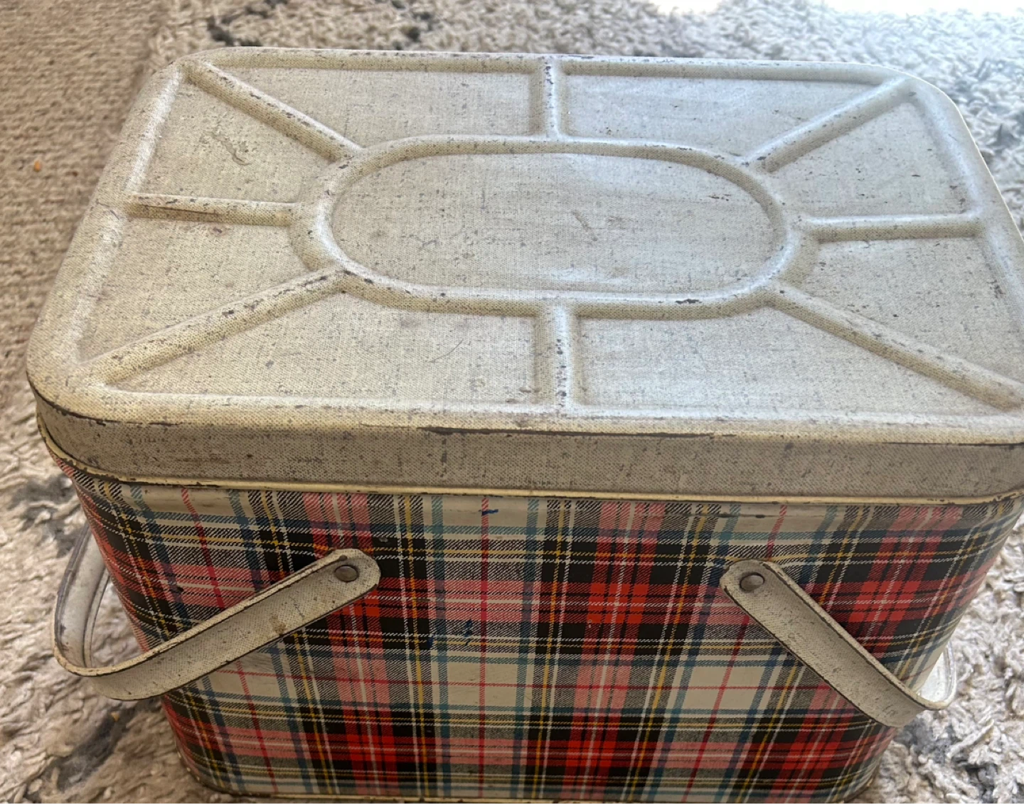 Vintage GSW Metal Picnic Basket