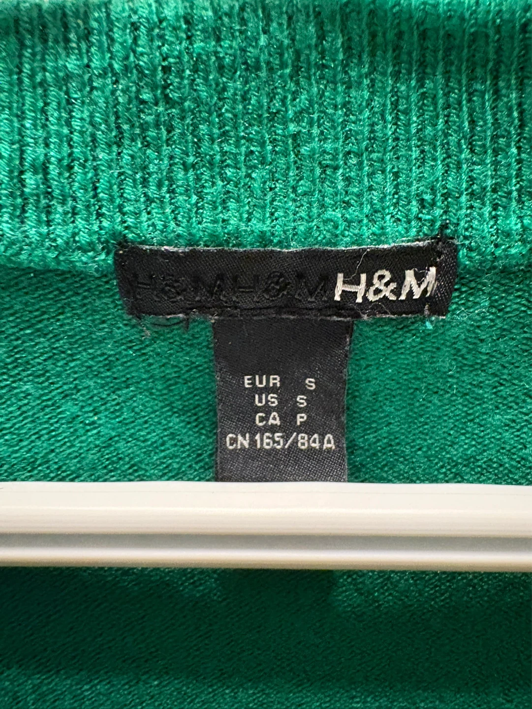 Women’s Sweater/ Cardigan Size Small $5 firm - photo 2