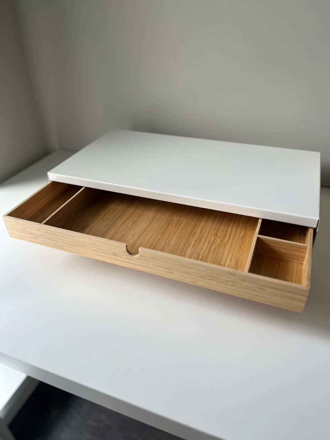 URGENT🚨 IKEA monitor stand ELLOVEN white - photo 2