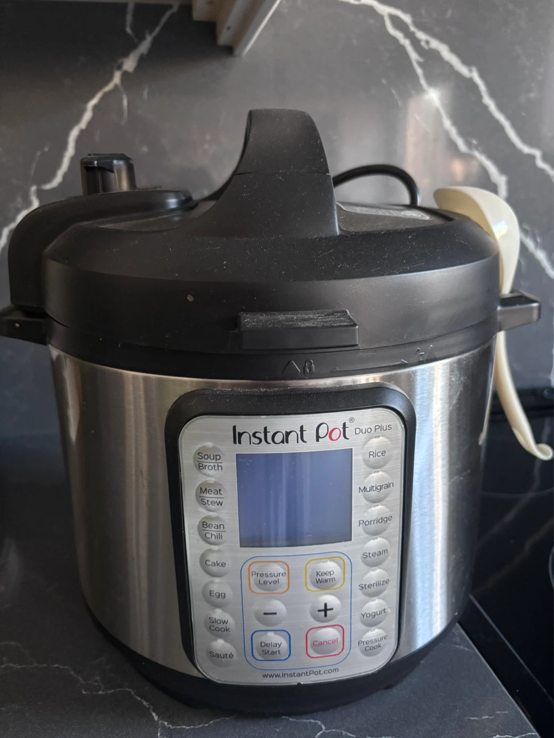 NEW Instant Pot Duo Plus 6 Qt 9-in-1 Electric Pressure Cooker