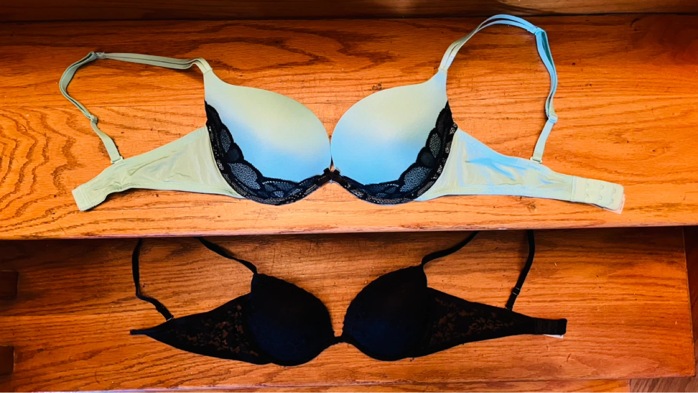 Bras - photo 2