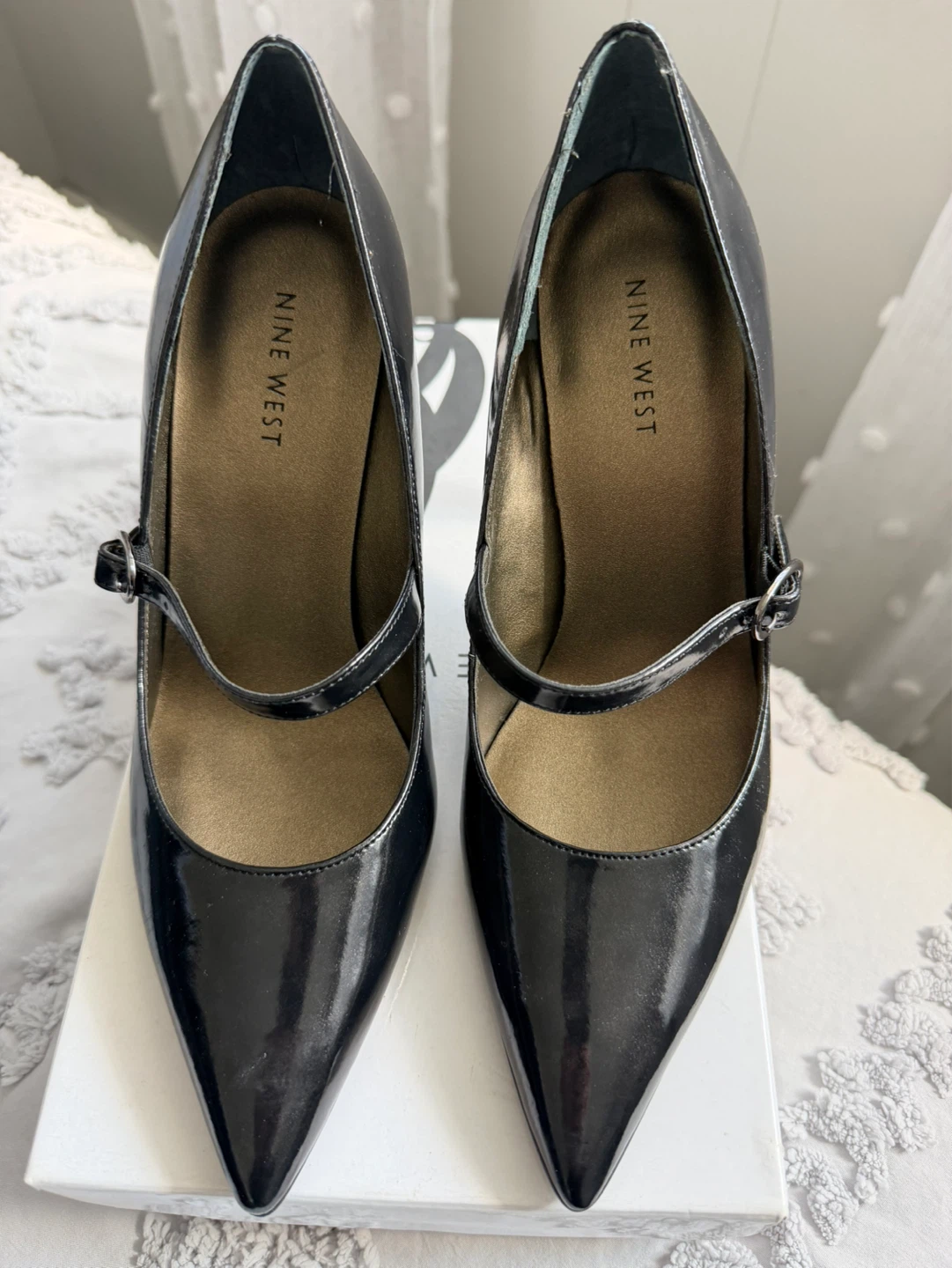 Nine West "Hurricanex3" Black Synthetic Heels - Size M (8)