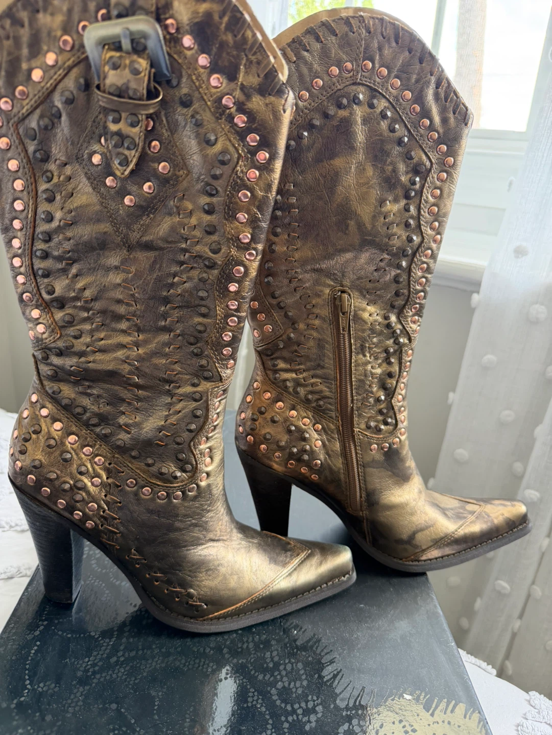 Steve Madden Studded Tall Boots Bronze Women's Size 7.0 - photo 2