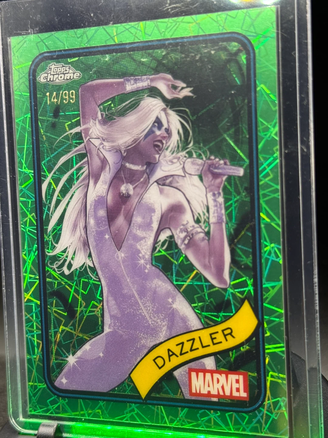 Topps Chrome Marvel Dazzler 14/99 Trading Card - photo 2