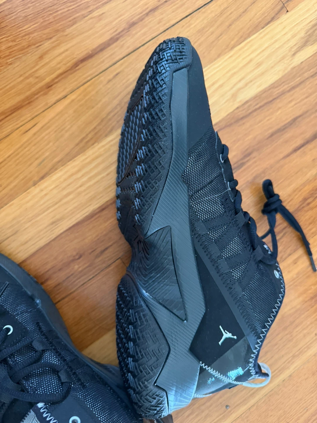 Basketball Shoes - photo 4