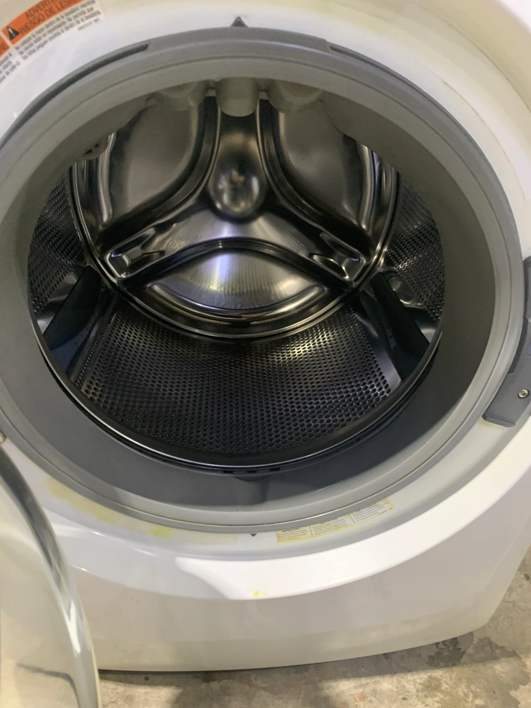 Electrolux washer -27 inch only 395/- - photo 3