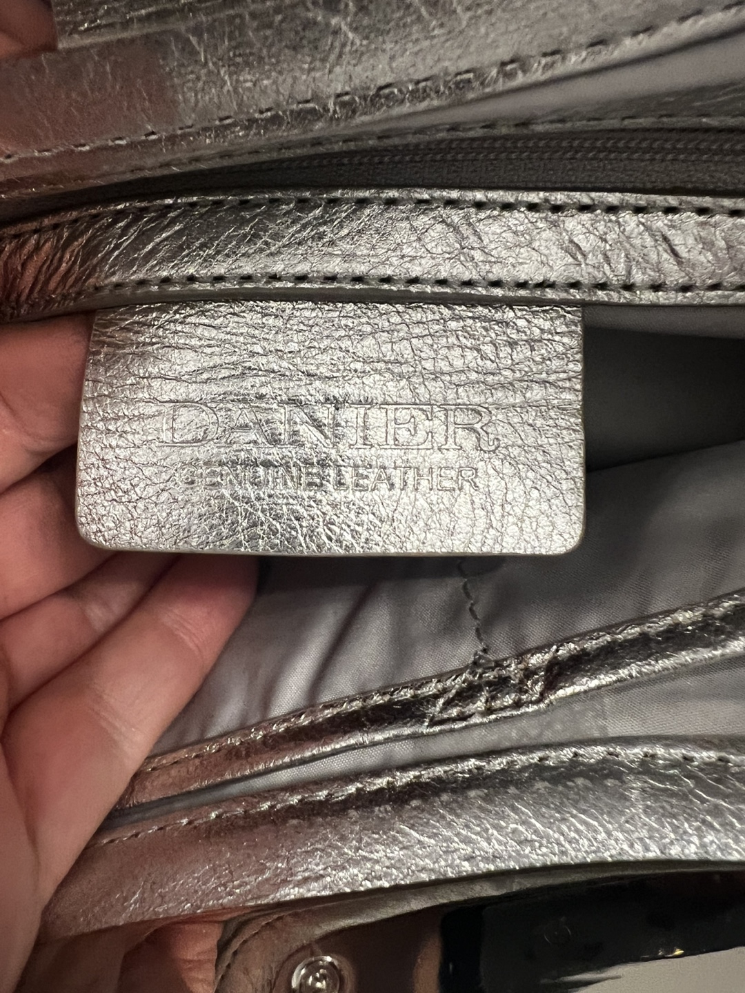 DANIER Genuine Leather Silver Clutch Bag - photo 3
