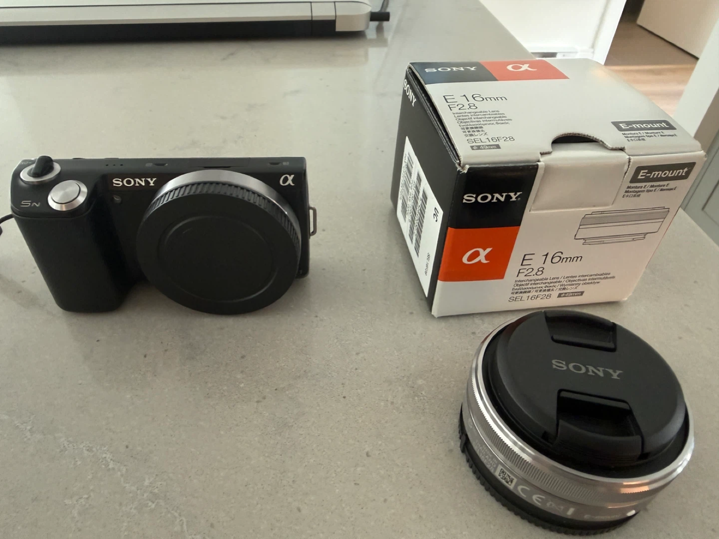 Sony NEX-5N Digital Camera with E 16mm F2.8 Lens