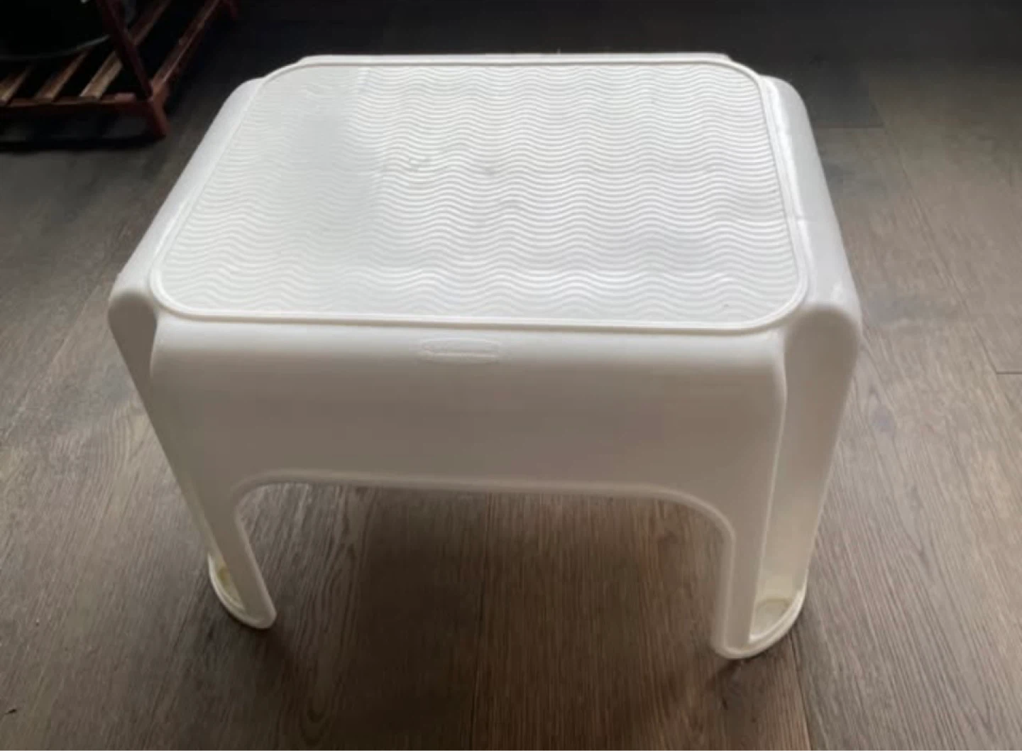 White Rubbermaid Step Stool