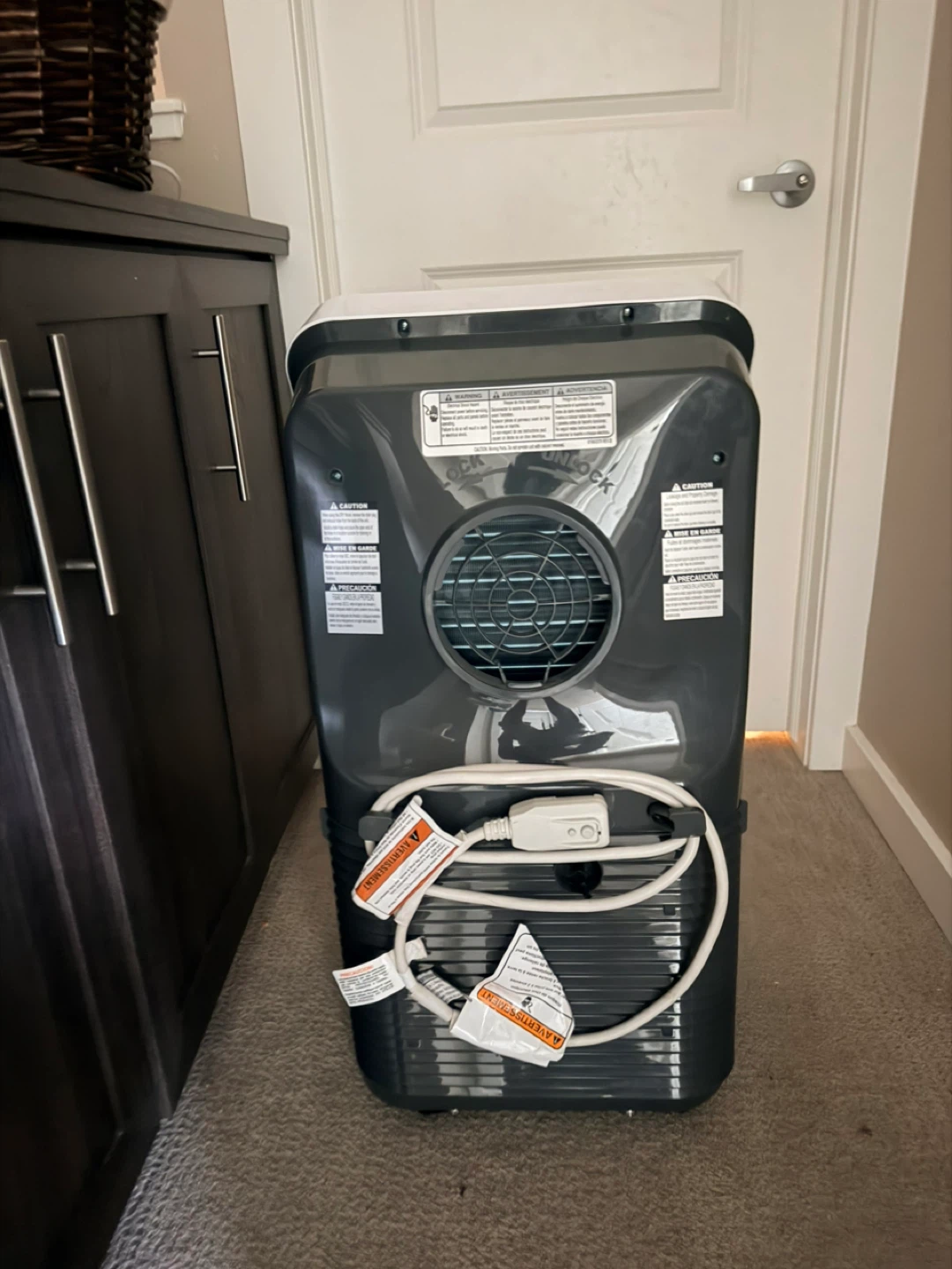 Insignia Portable Air Conditioner - photo 4