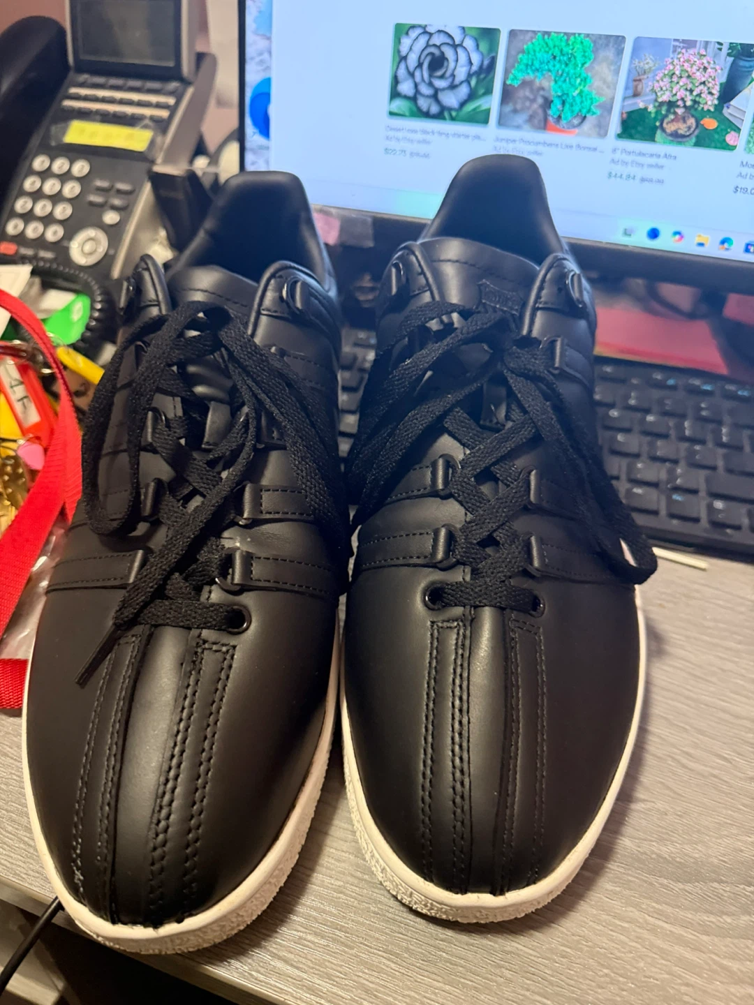 K-Swiss Men's Black Low Top Sneakers