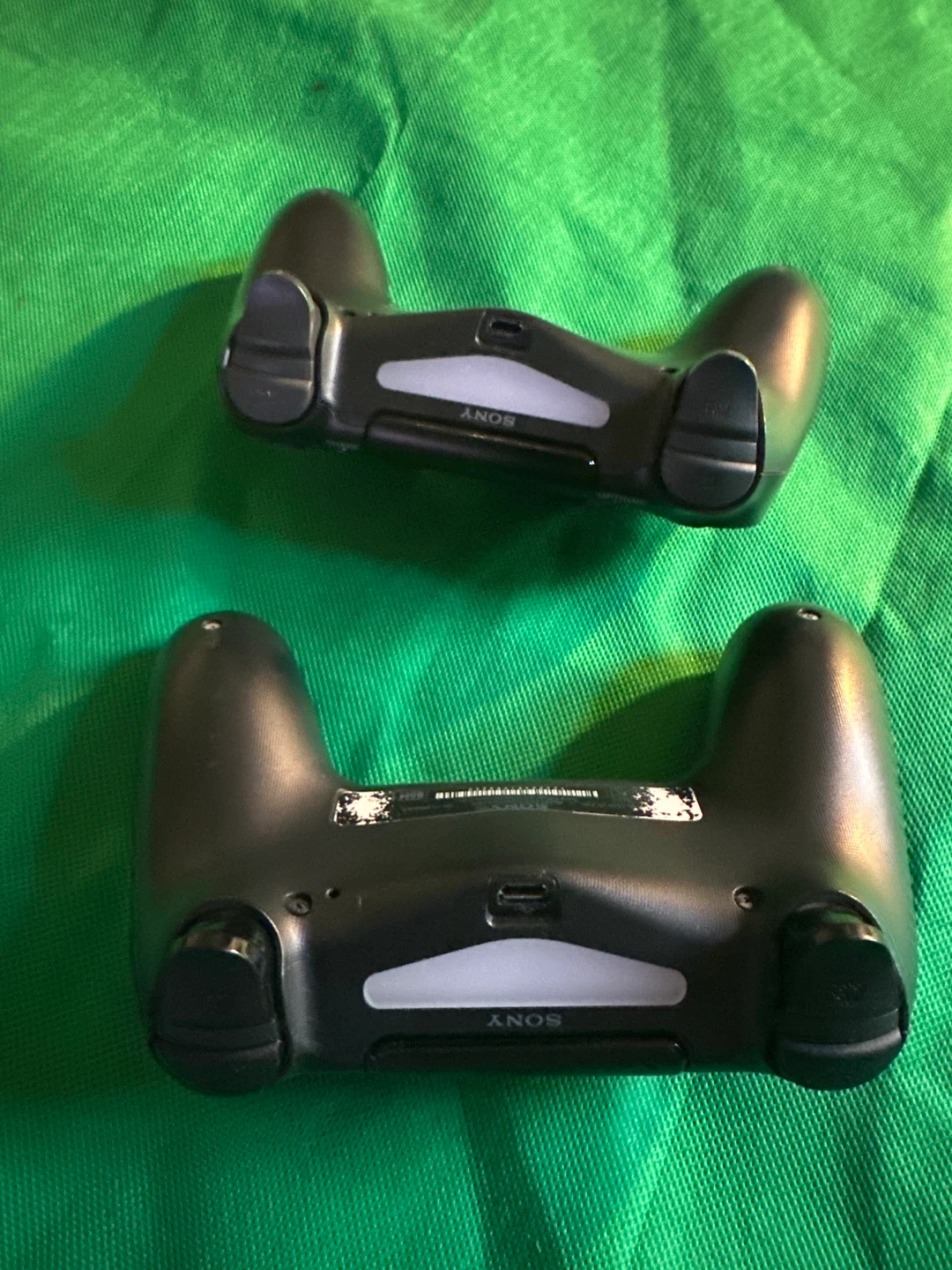 Sony DualShock 4 Wireless Controllers - Black (2 Count) - photo 3