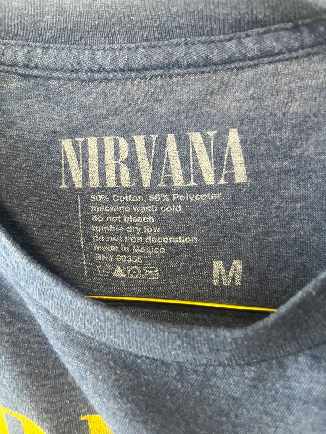 Nirvana T-Shirt Size Medium - photo 3