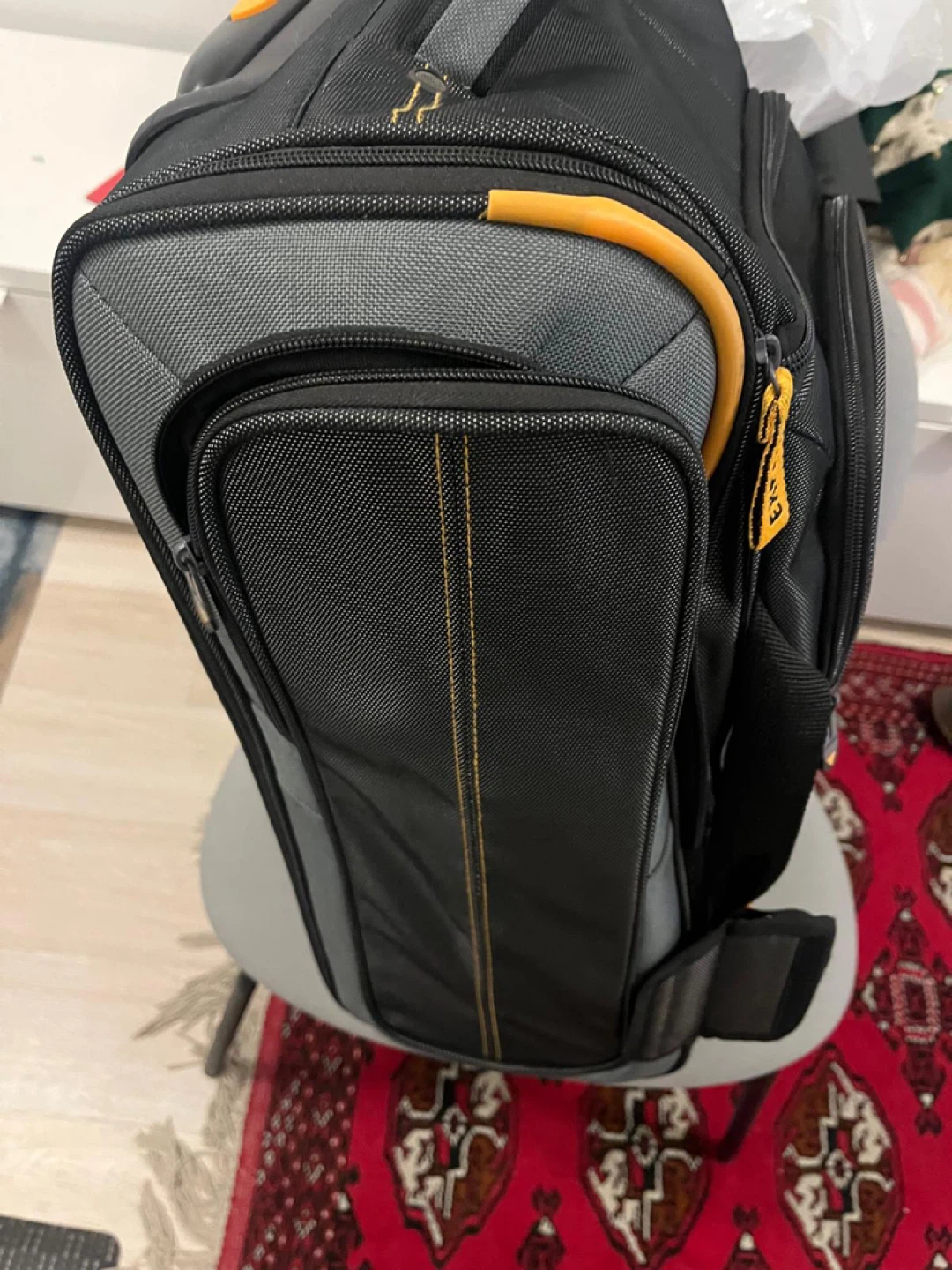 Lucas Original Expandable Luggage Bag