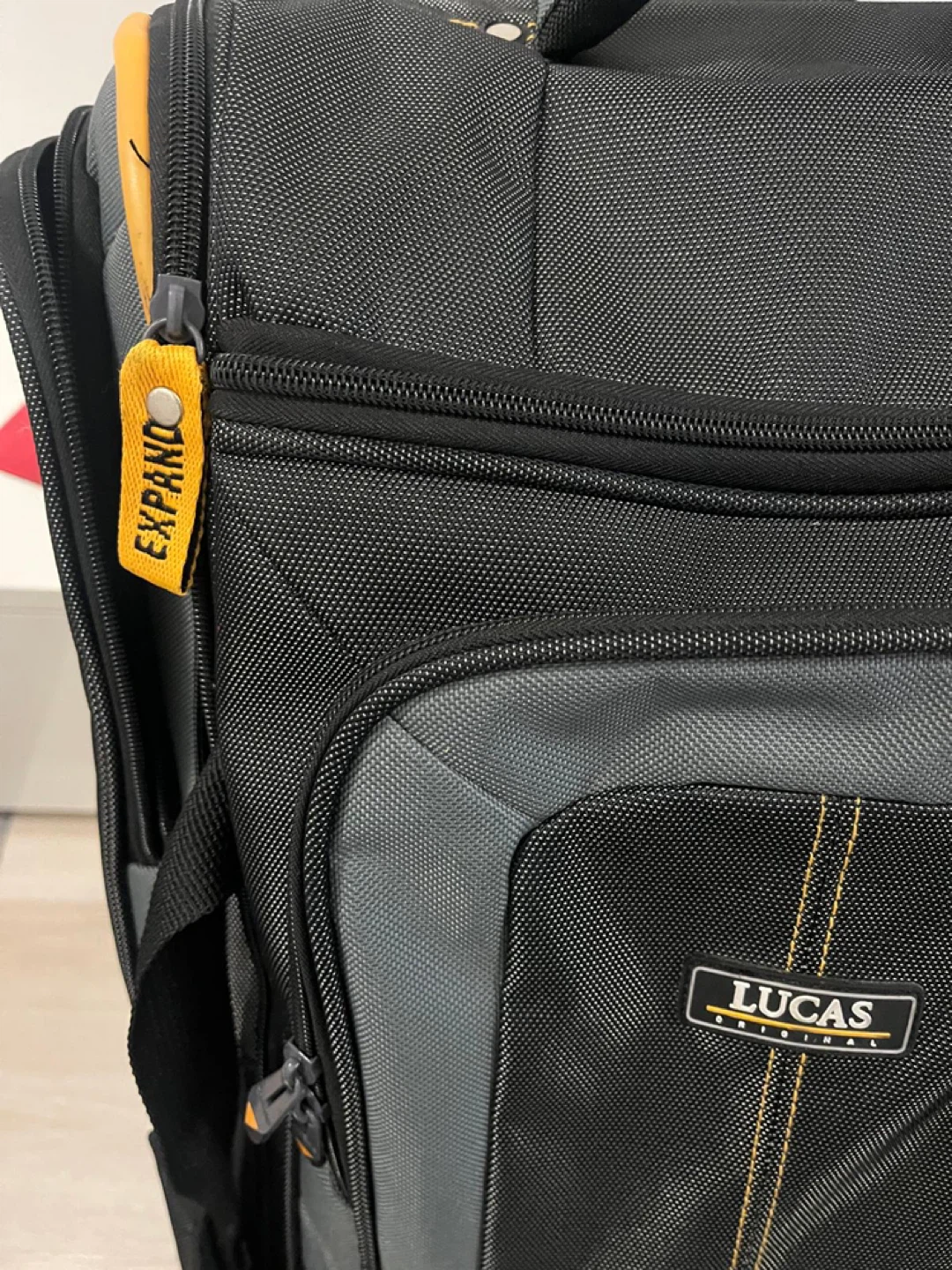 Lucas Original Expandable Luggage Bag - photo 2