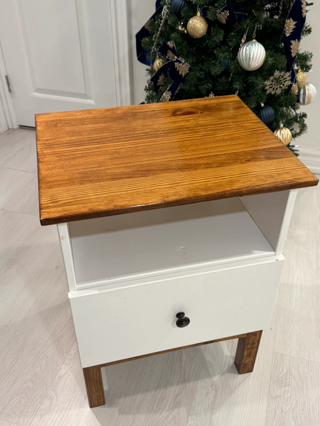 Modern Rustic Nightstand – Solid Wood Top, Drawer + Shelf