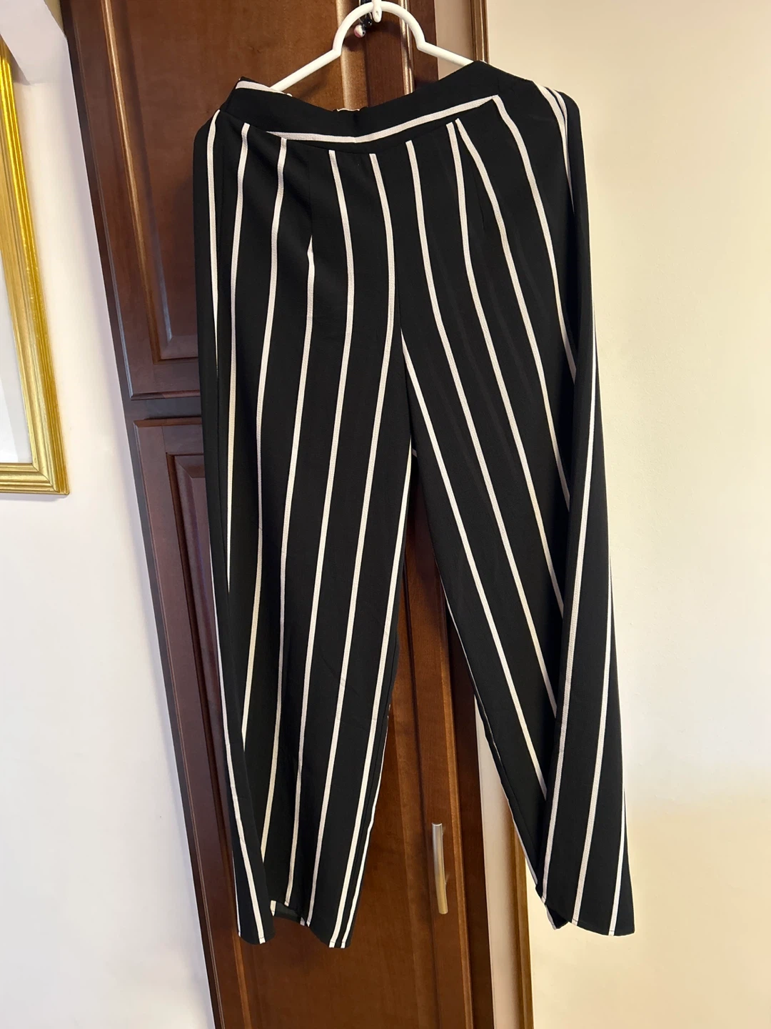 Black and white striped wide-leg pants