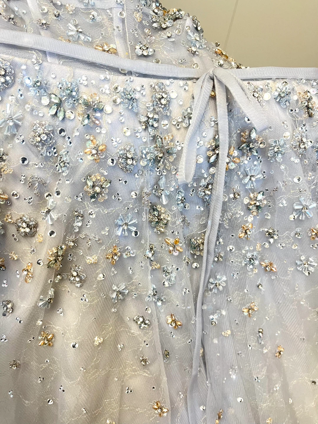 Embellished Grey Tulle Gown with Puff Sleeves - photo 4