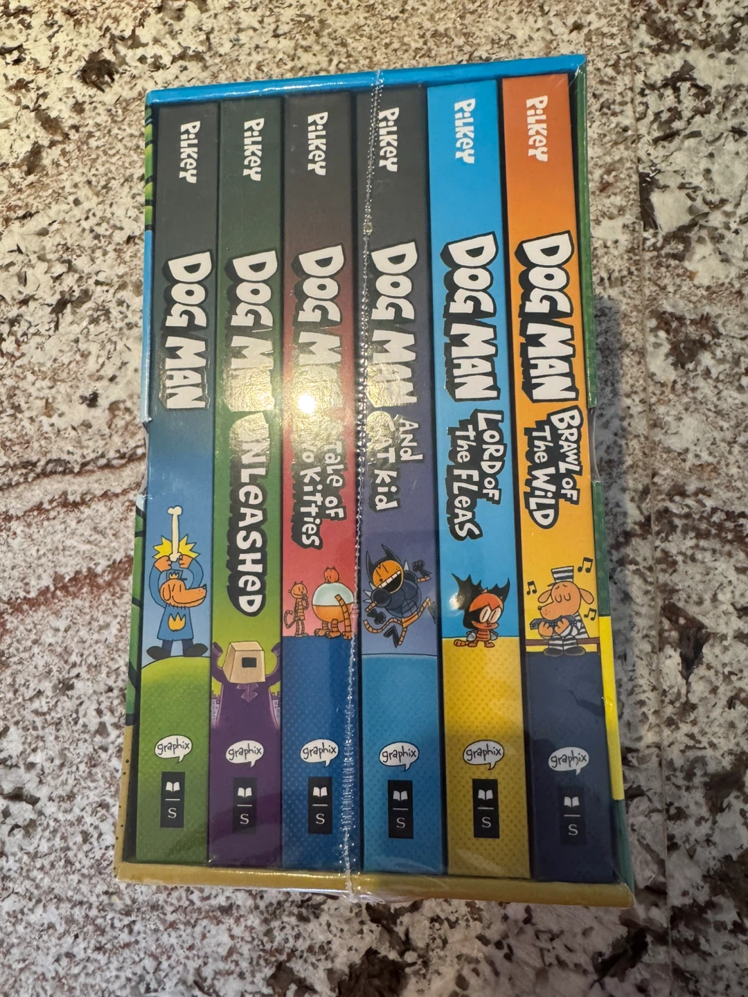 Dog Man: The Supa Epic Collection (books #1-#6) - photo 2