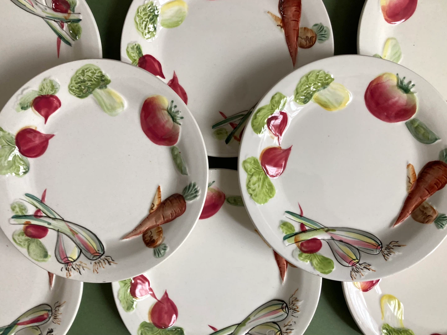 Set of 8 Vintage MCM Salad/Appetizer Plates - photo 2