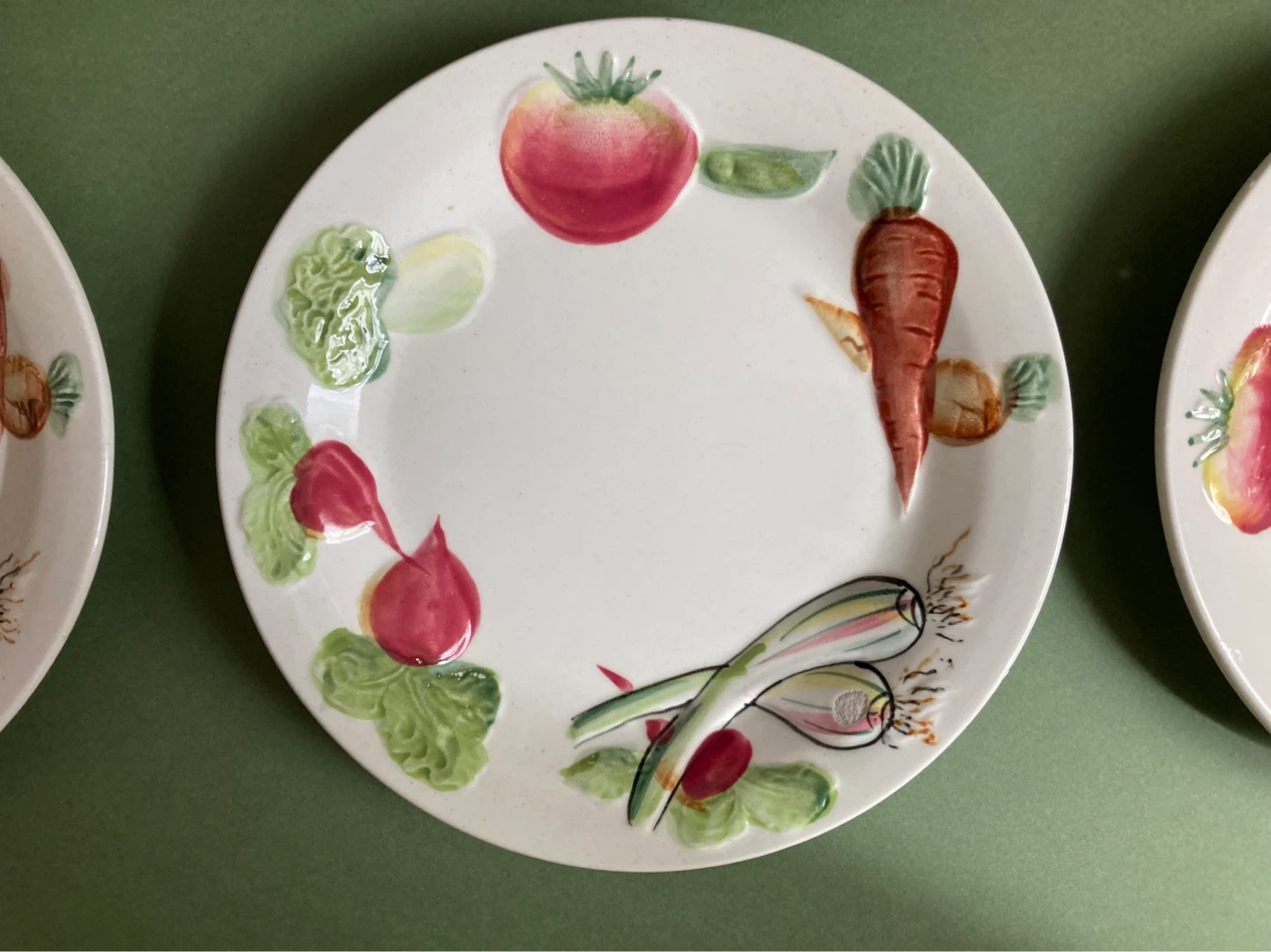 Set of 8 Vintage MCM Salad/Appetizer Plates