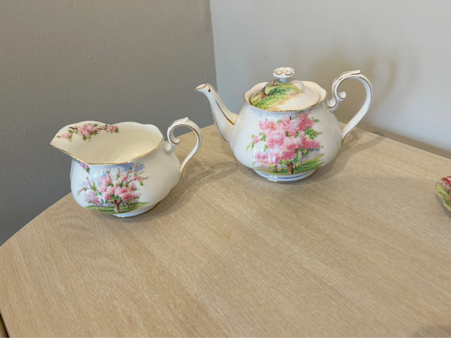 Vintage Duchess Bone China Tea Set - photo 2