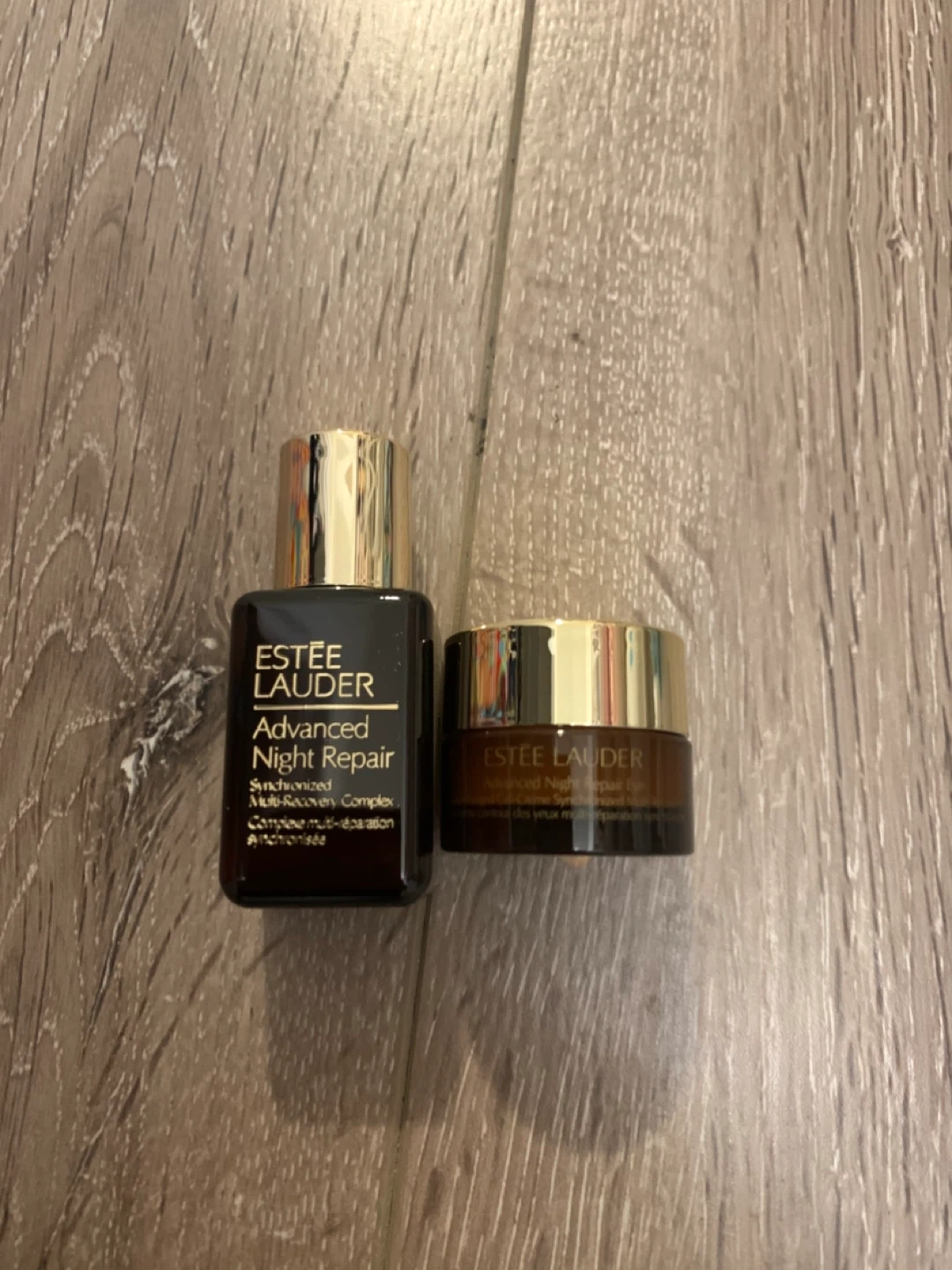 Estée Lauder Advanced Night Repair Set with Cosmetic Bag