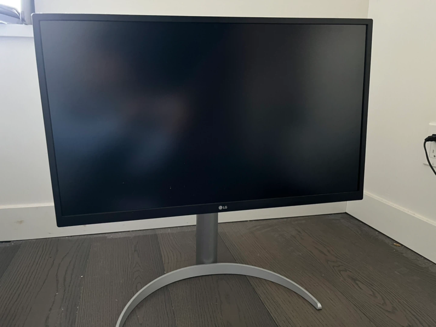 LG 27" 4K UHD Monitor (27UP550N) - photo 3
