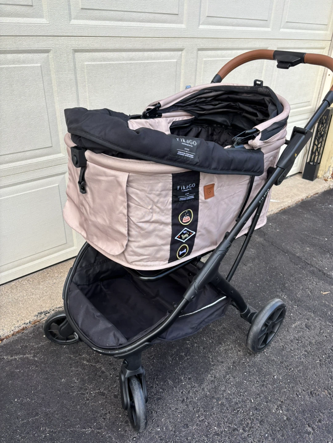 Fikago Pet Stroller with mushroom pillow and Multi-function pad - photo 2