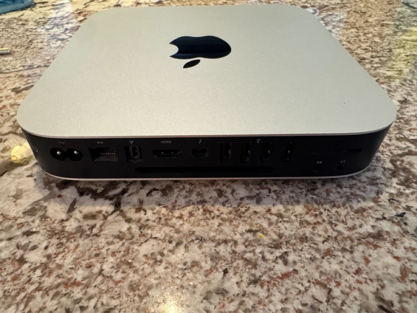 Mac Mini (Late 2012) - photo 3