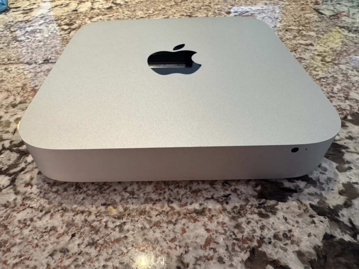 Mac Mini (Late 2012) - photo 2