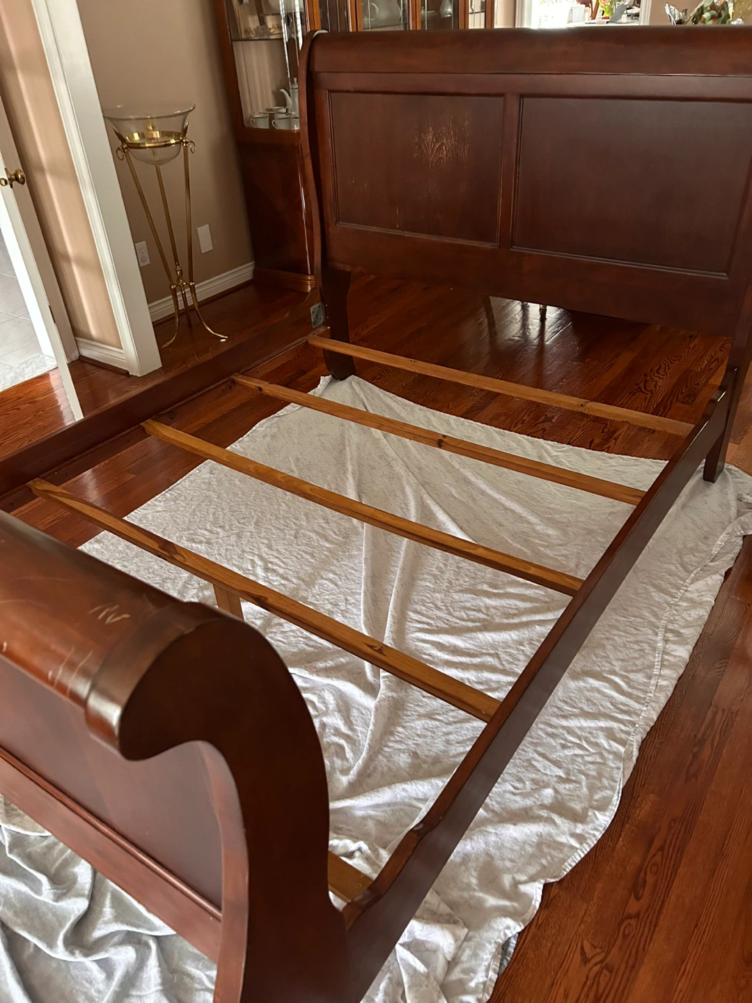 Sleigh Bed Frame - Dark Wood - photo 3