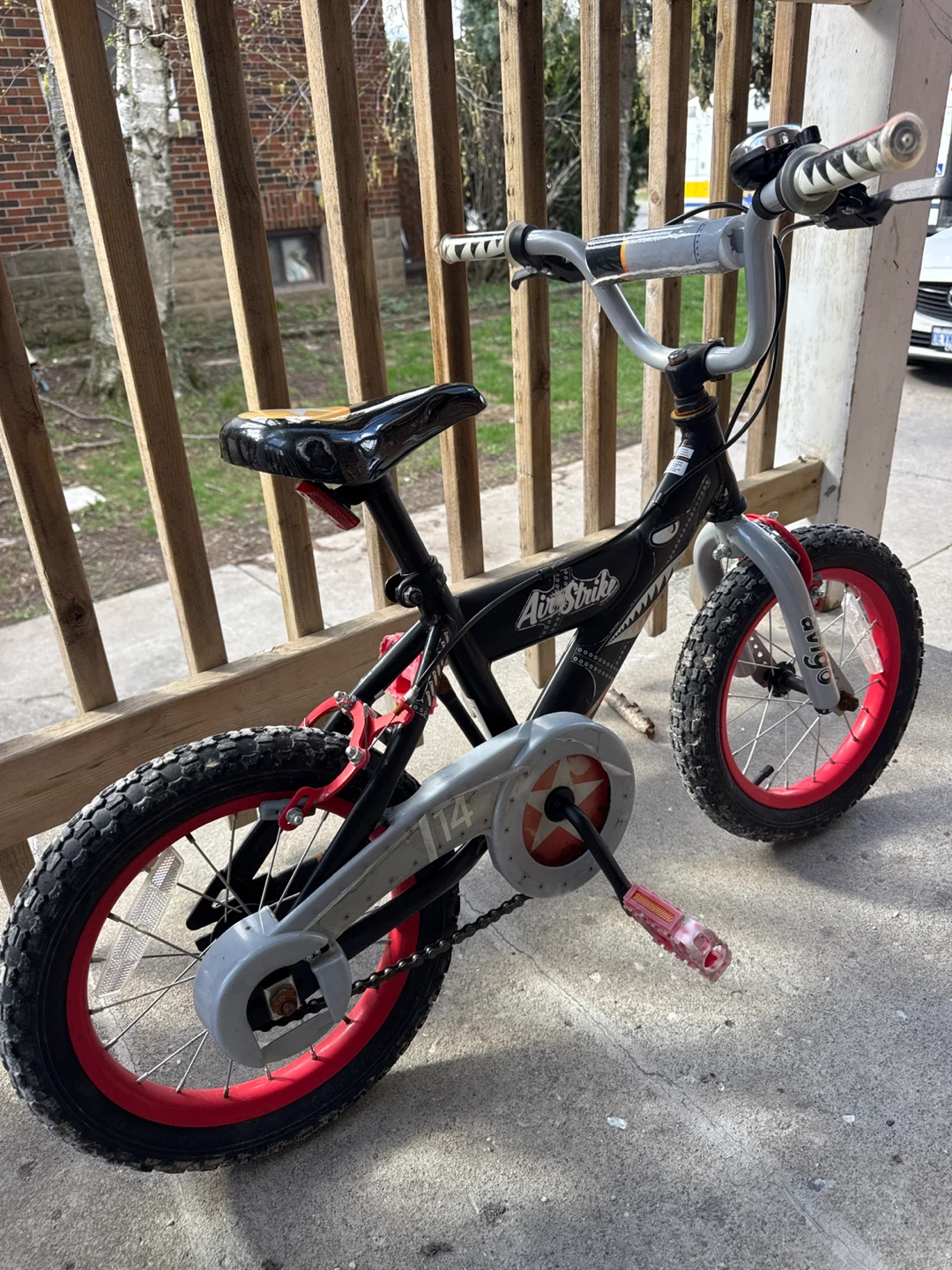 Huffy Air Strike 14" Kids Bike - photo 3