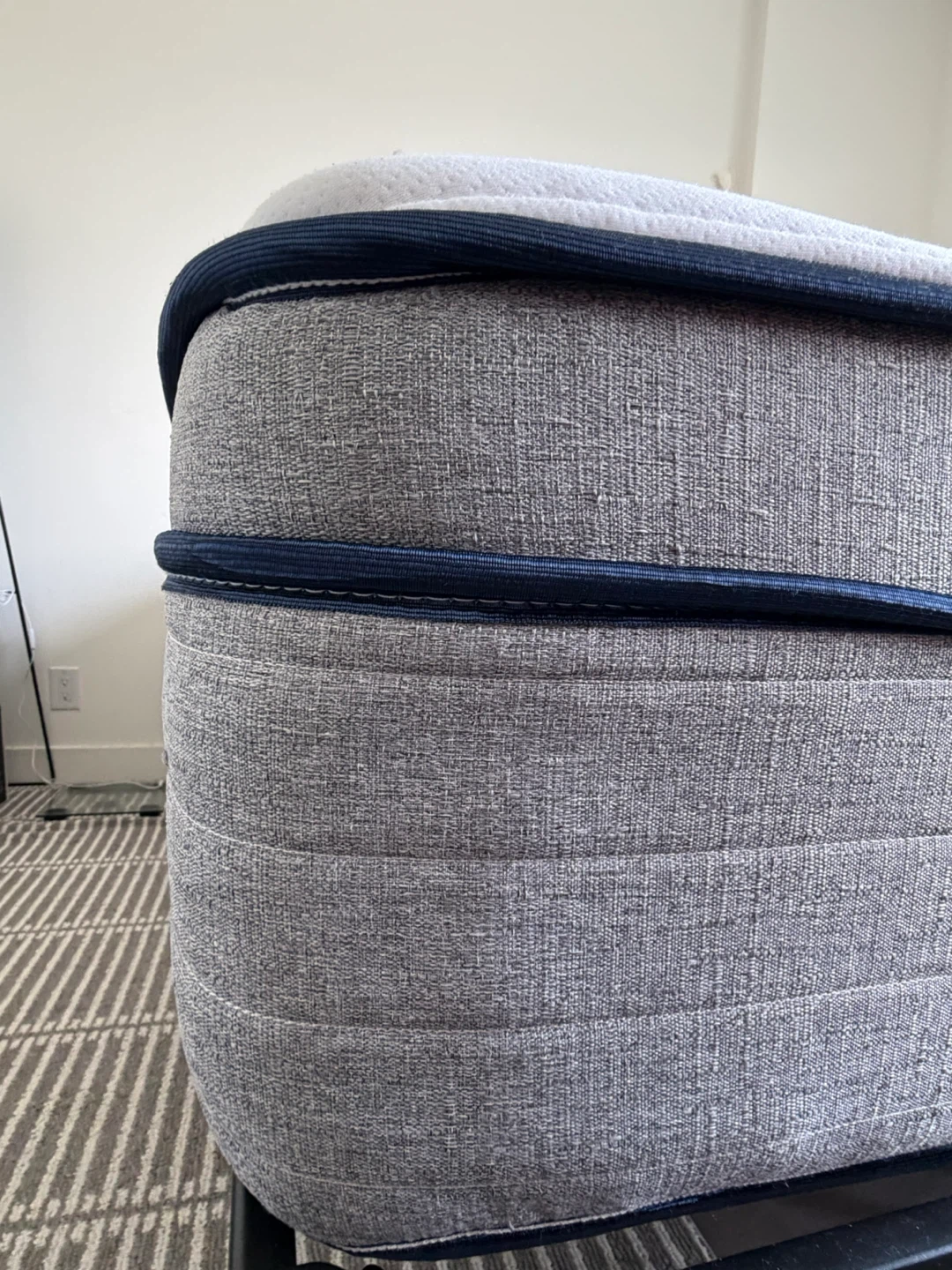 ENDY Queen 12 inch maximum lumbar support medium firm mattress - photo 5