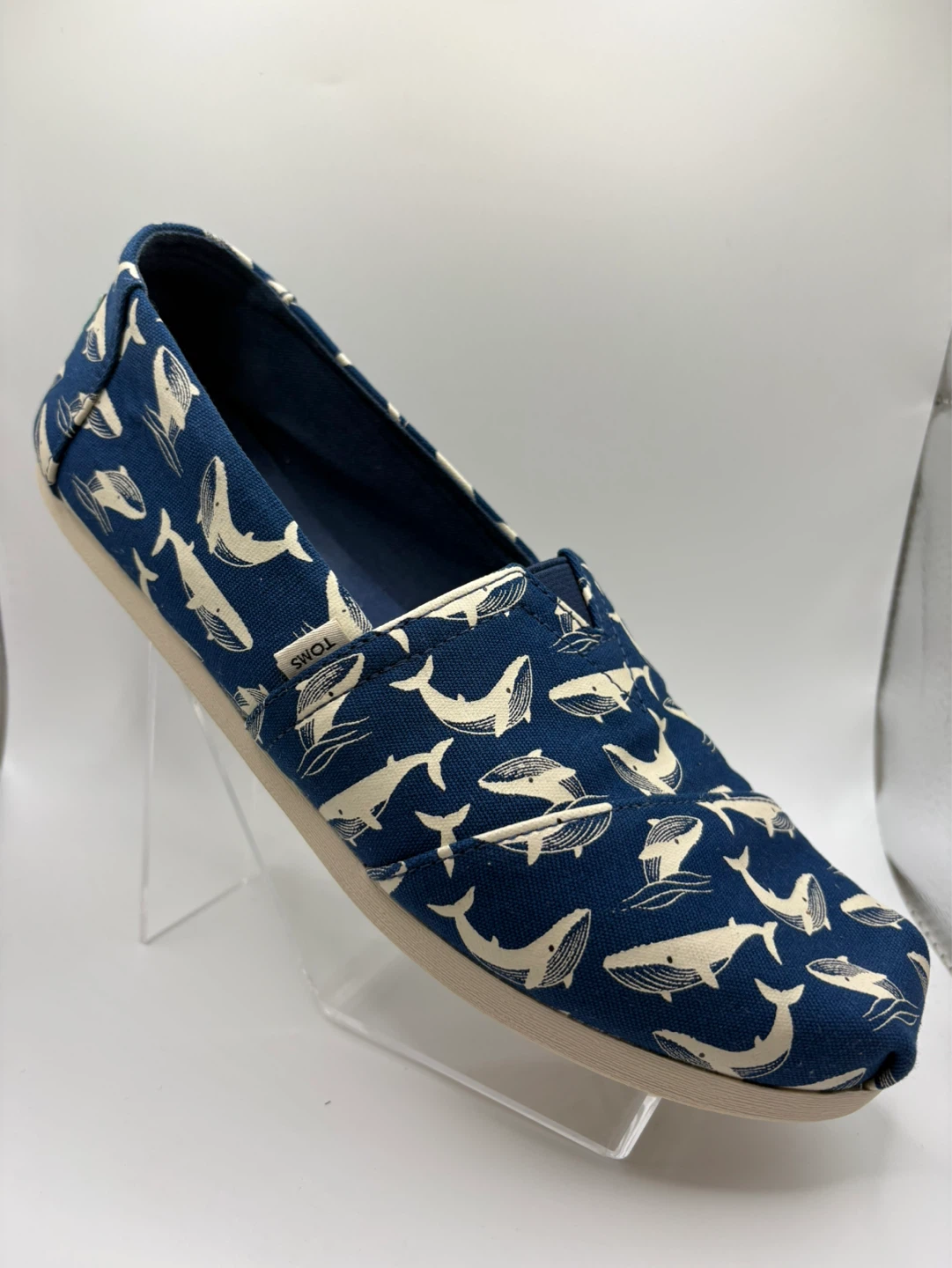 Size 7.5 - TOMS Whale Print Slip-On Shoes Women's