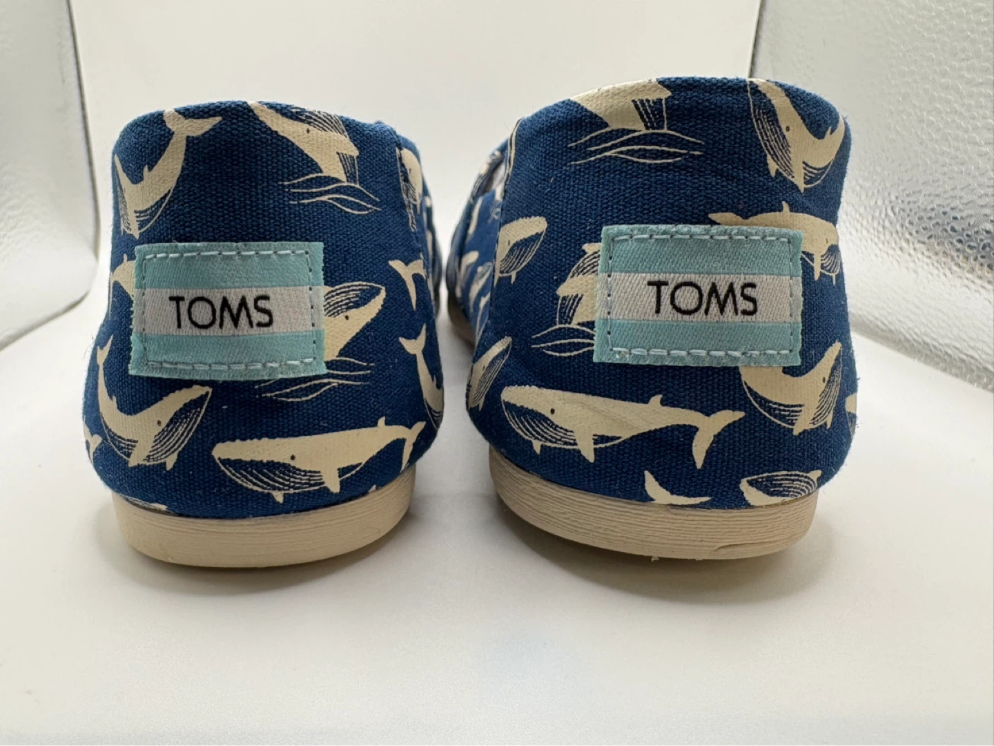 Size 7.5 - TOMS Whale Print Slip-On Shoes Women's - photo 5