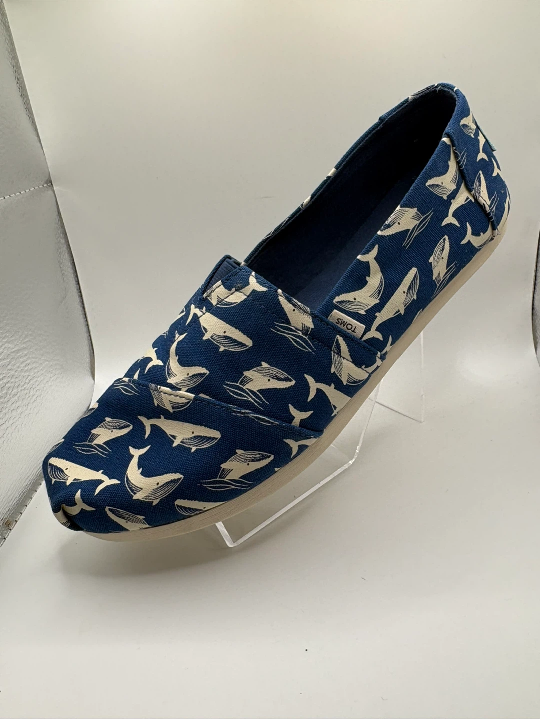 Size 7.5 - TOMS Whale Print Slip-On Shoes Women's - photo 2
