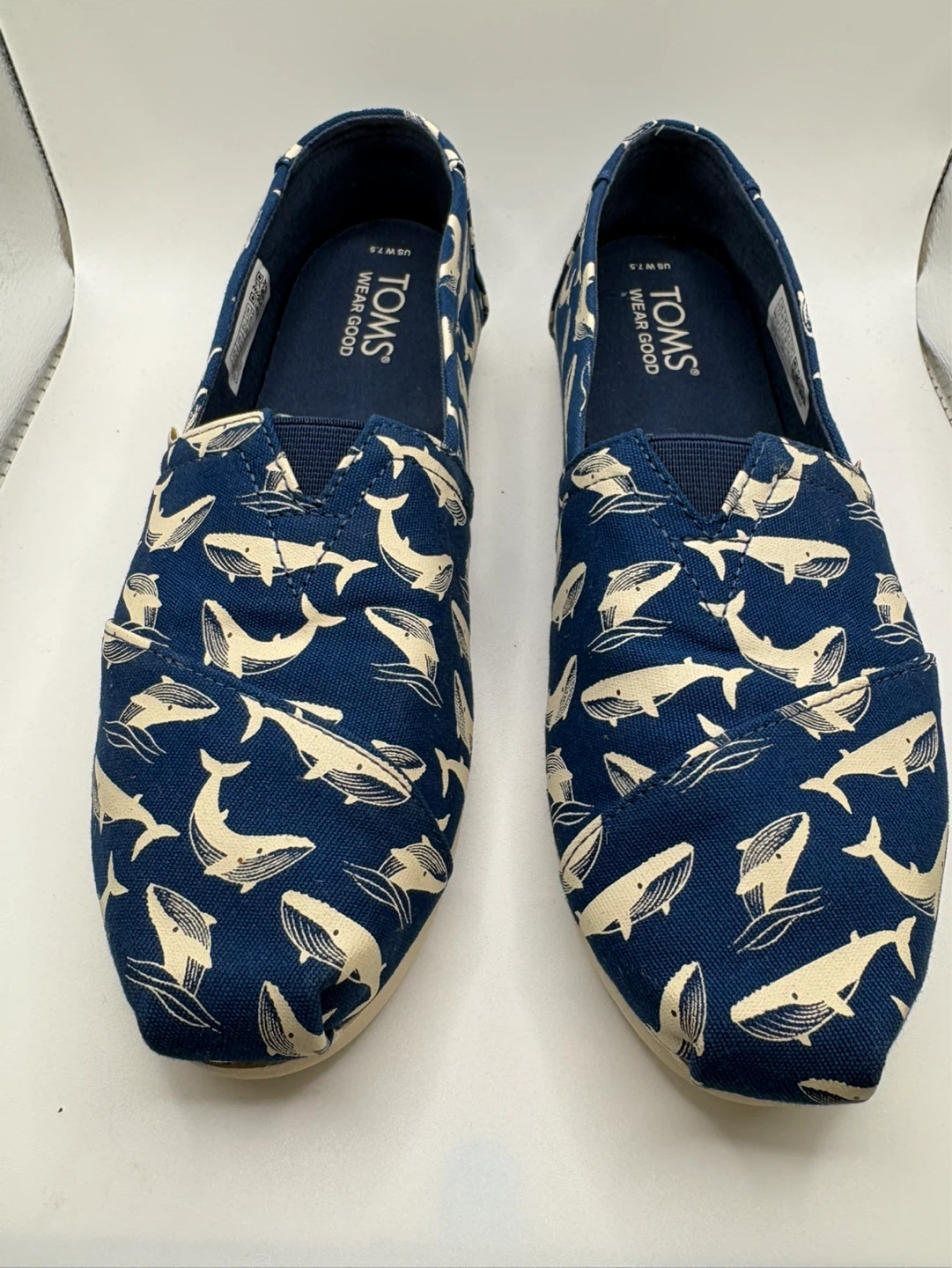 Size 7.5 - TOMS Whale Print Slip-On Shoes Women's - photo 3