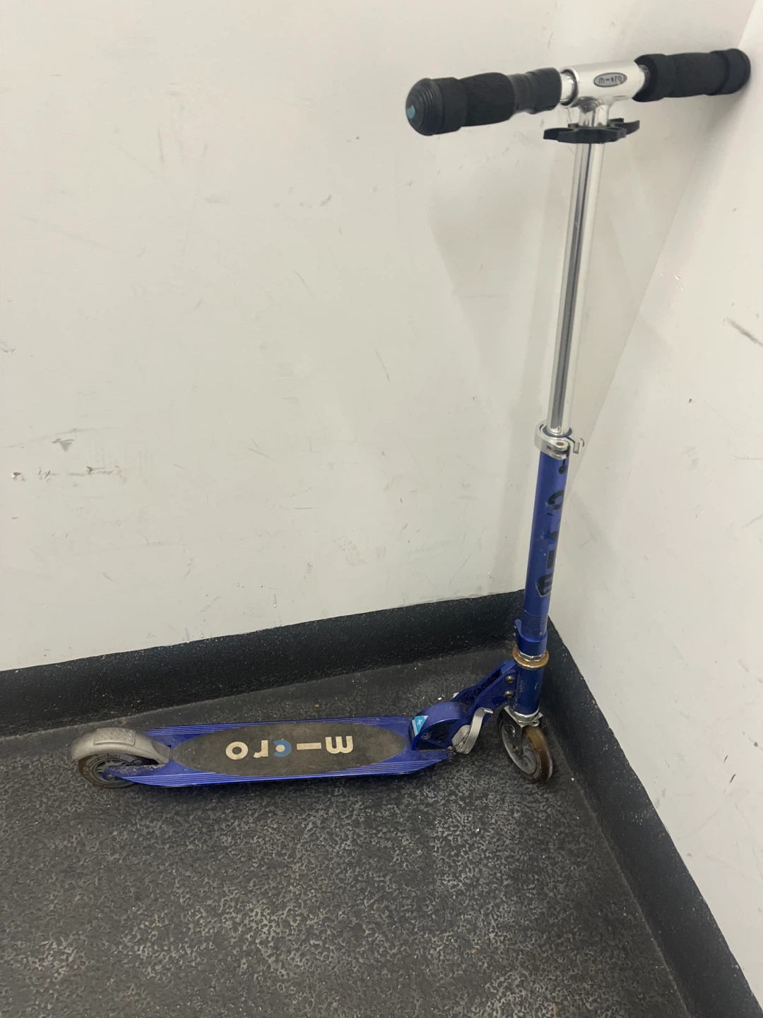Micro Scooter
