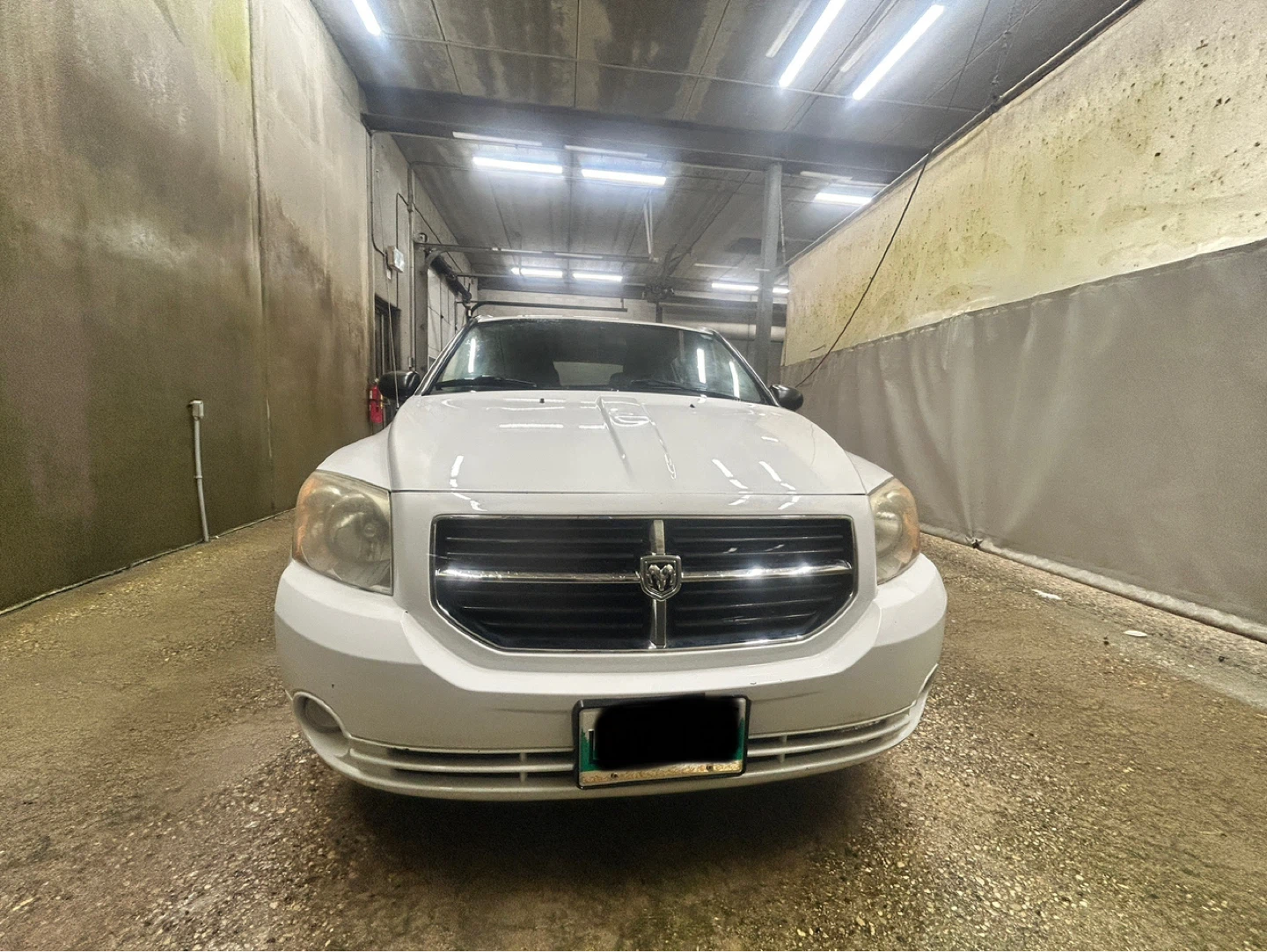 White Dodge Caliber SXT - photo 4