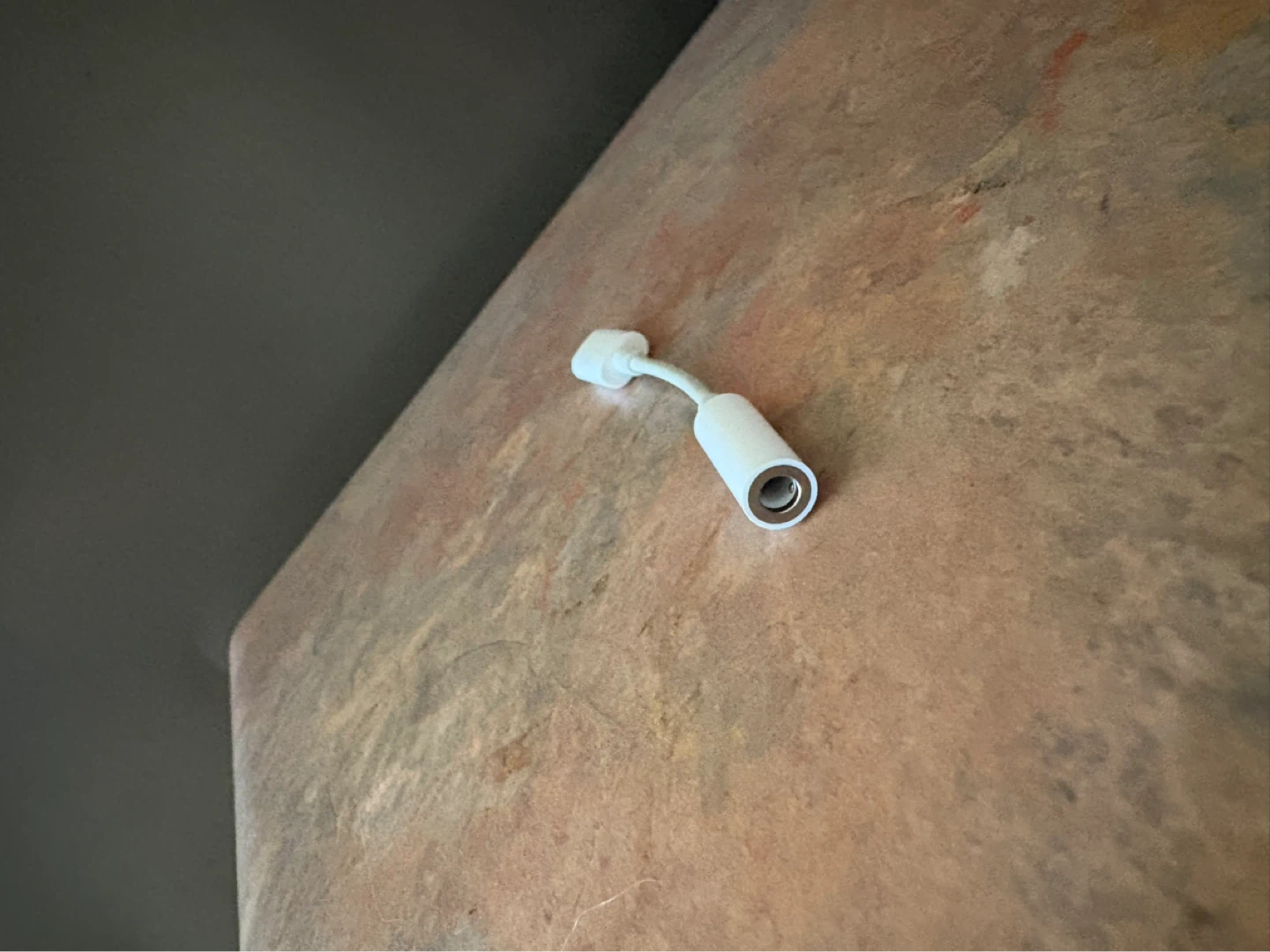 Apple Headphone Adapter - photo 2